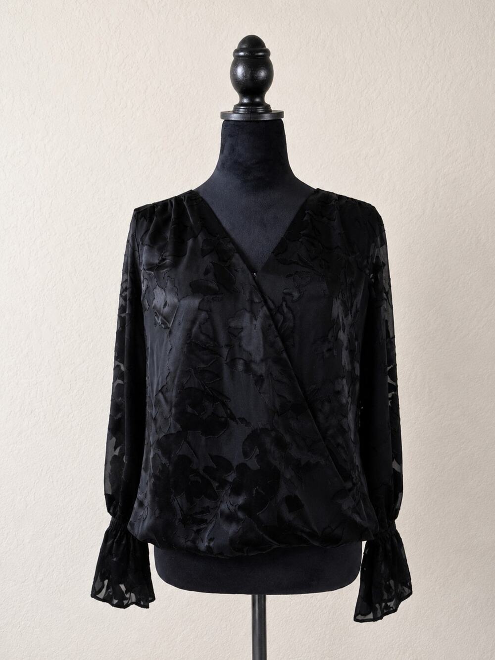 White House Black Market Velvet Burnout Top Witchy Whimsygoth Fairy Size 4